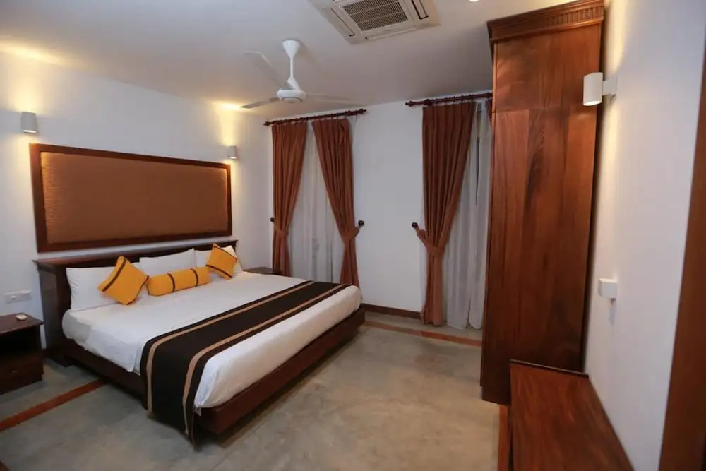 Refresh Hotel - Chambres