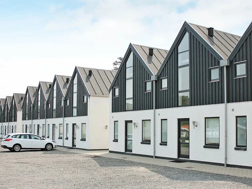 Lovely Holiday Home in Vaeggerlose with Hot Tub