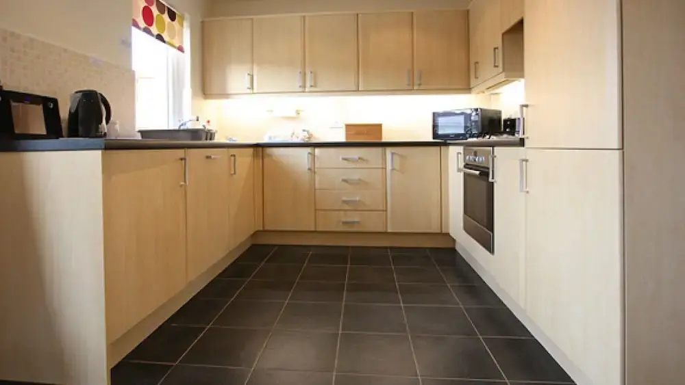 Driftwood in Poole With 3 Bedrooms and 3 Bathrooms - фото 15