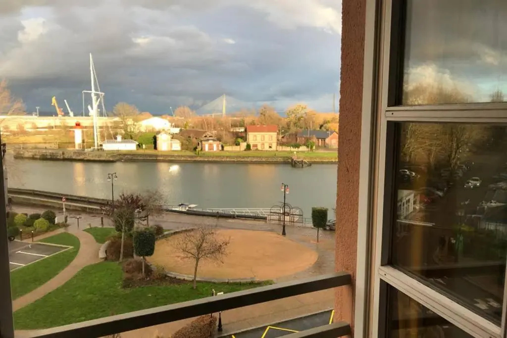 Appartement vue sur le pont