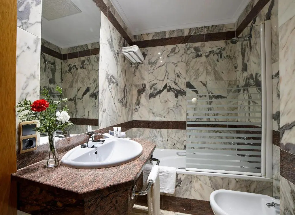 Hotel Zenit Dos Infantas - Chambres