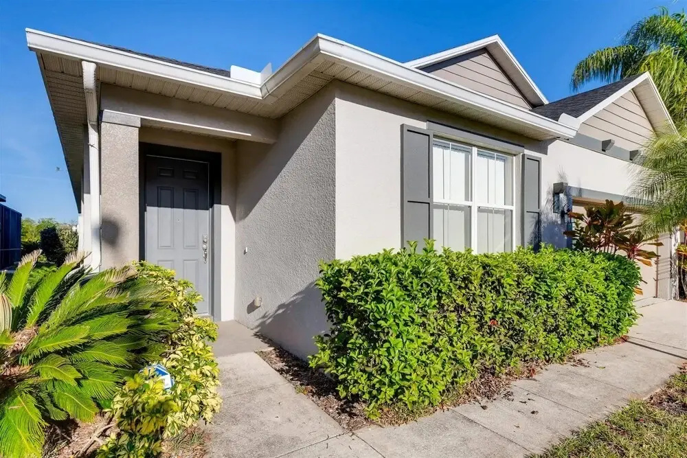 Beautiful 4 Bedroom 3 Bath Home With Private Pool Backing up to Nature Preserve - 504