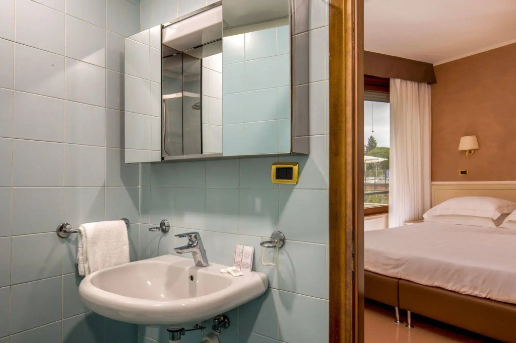 Hotel photo 32
