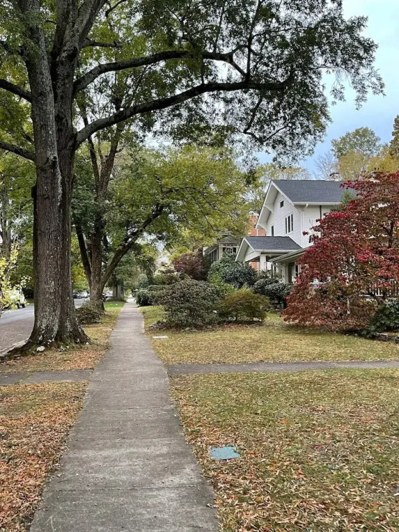 Walk to Duke Campus 1 Bedroom in Trinity Park