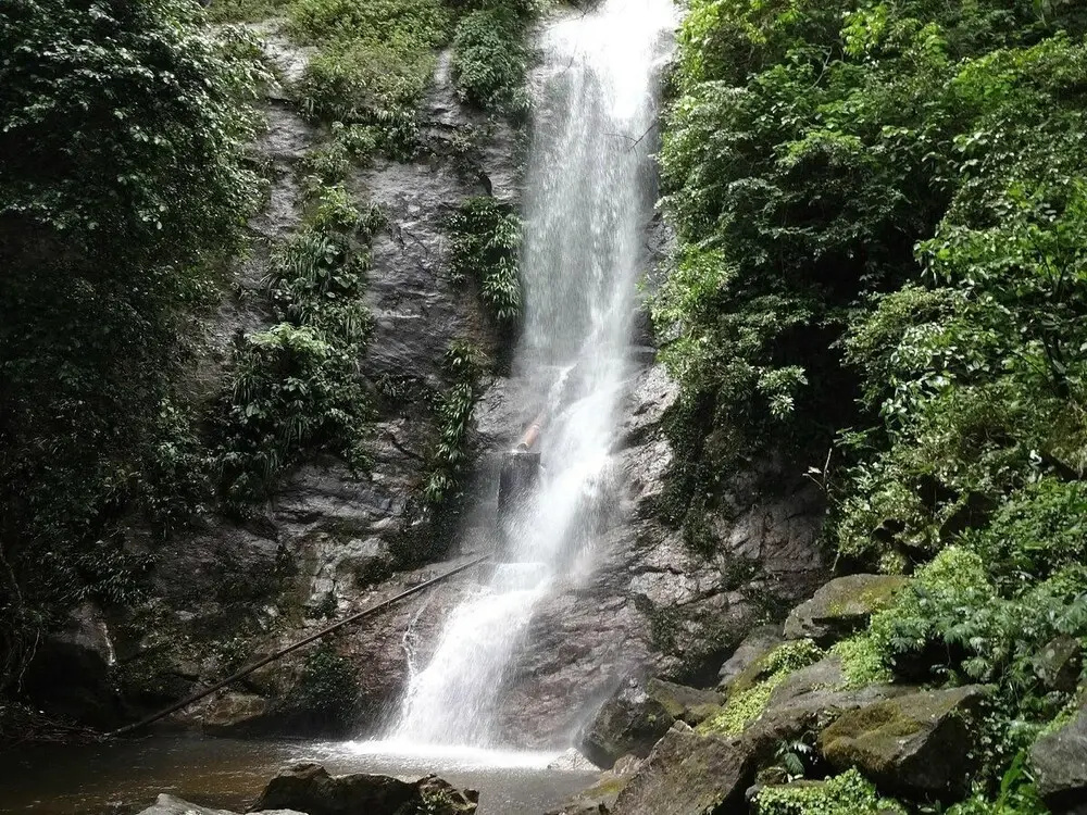 Apartamento novo com piscina, condomínio Ubatuba