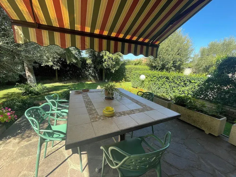 Standard Double room with garden view (full double bed)