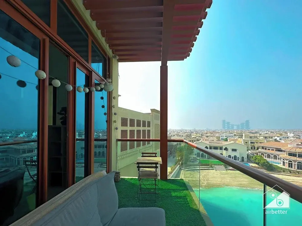 Stunning Palm Views Apt on the Beach Dubai