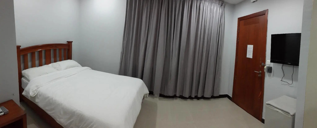 Standard Double room (full double bed)