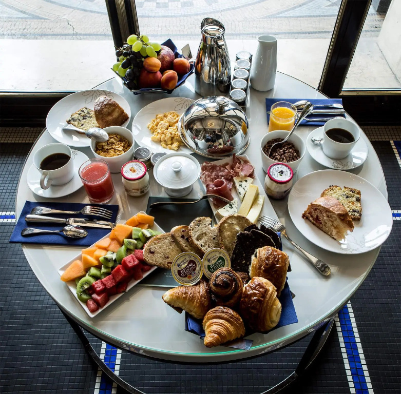 Hotel photo 12