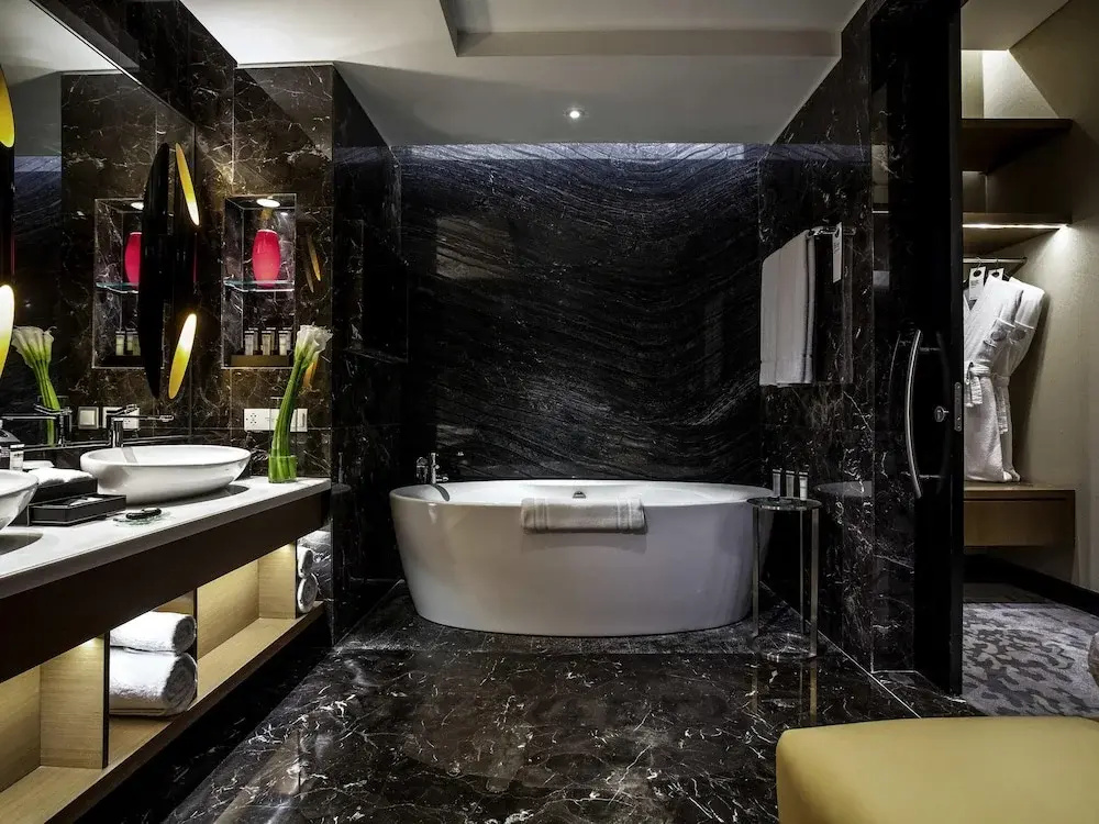Club Suite