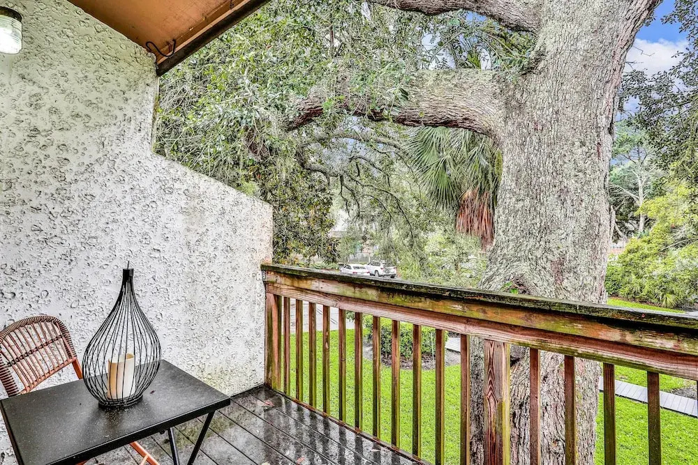 Quiet Coastal Escape Within Walking Distance to Beach With Shared Pool