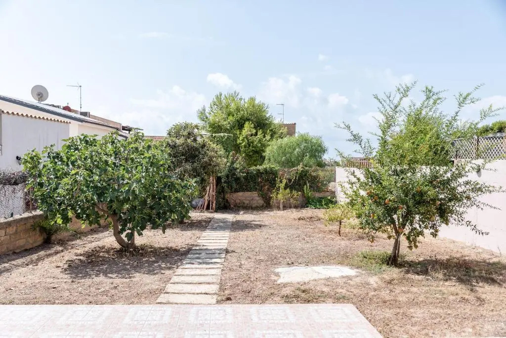 Benvenuti Al Sud 500m from beach