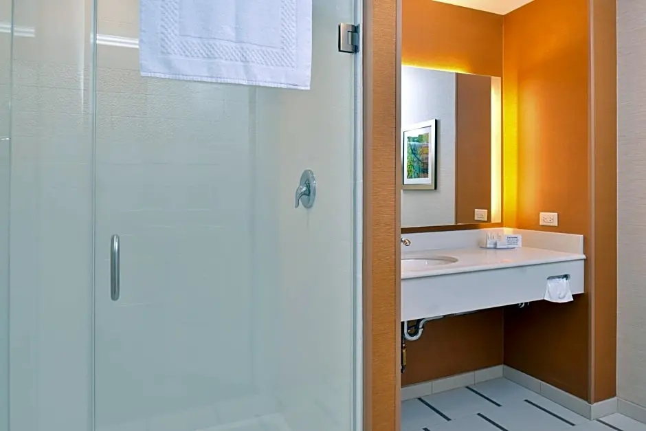 Fairfield Inn & Suites Sacramento Airport Woodland - Chambres