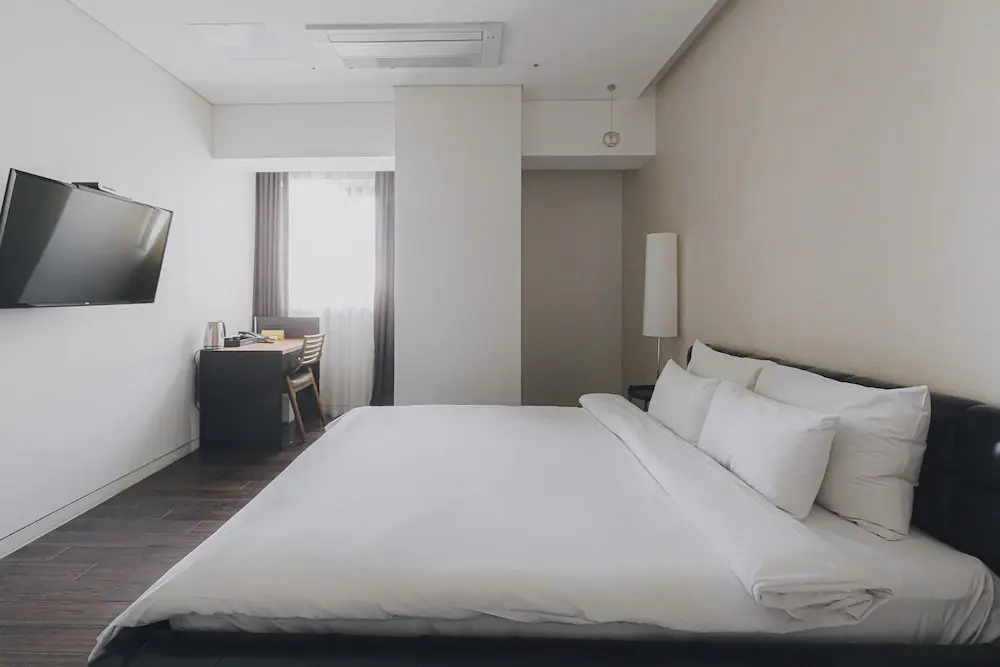 2 Bedrooms Standard Double room (full double bed)
