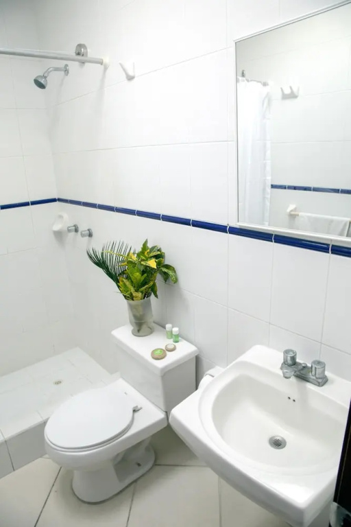 2 Bedrooms Apartment with view