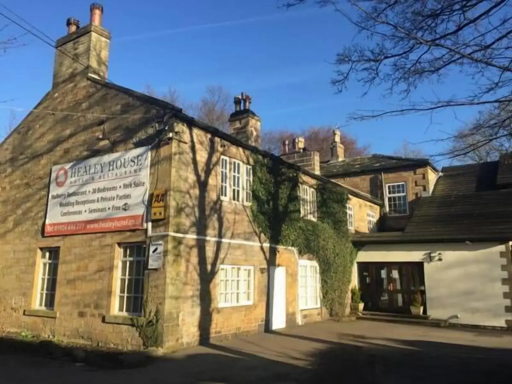 Healey Hotel