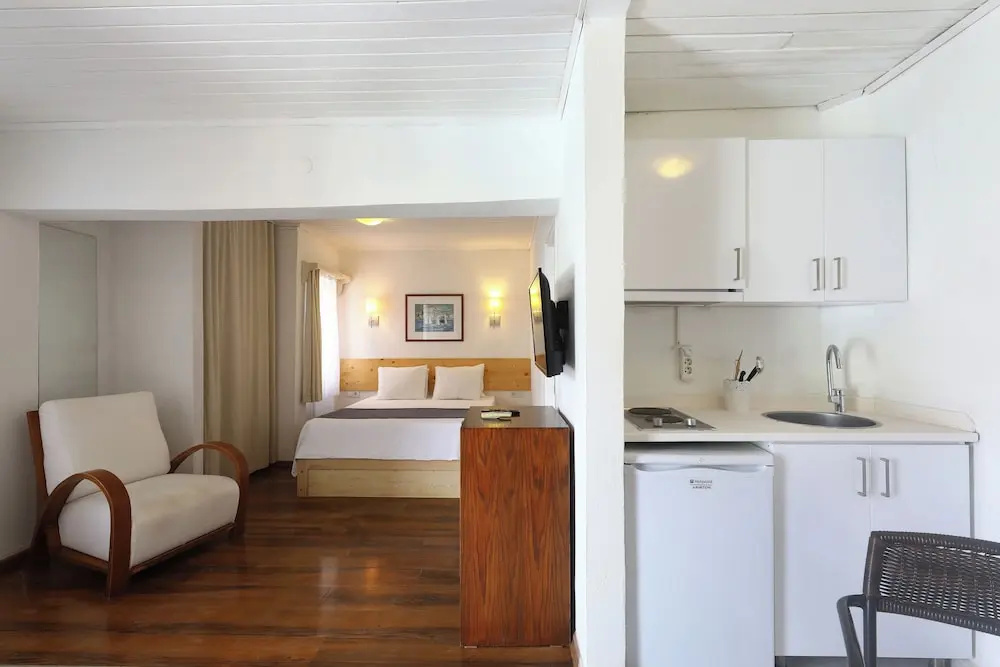 Hotel photo 26