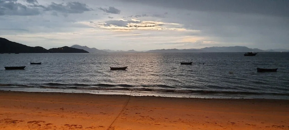 Beach & Waterfront