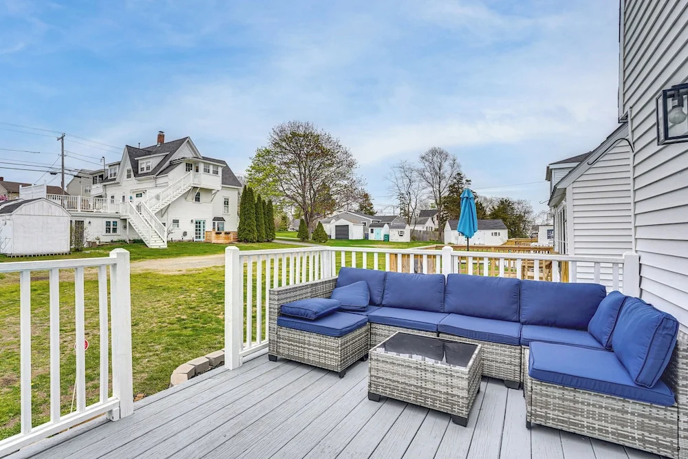 Walk to North Beach! Marsh-view Condo in Hampton