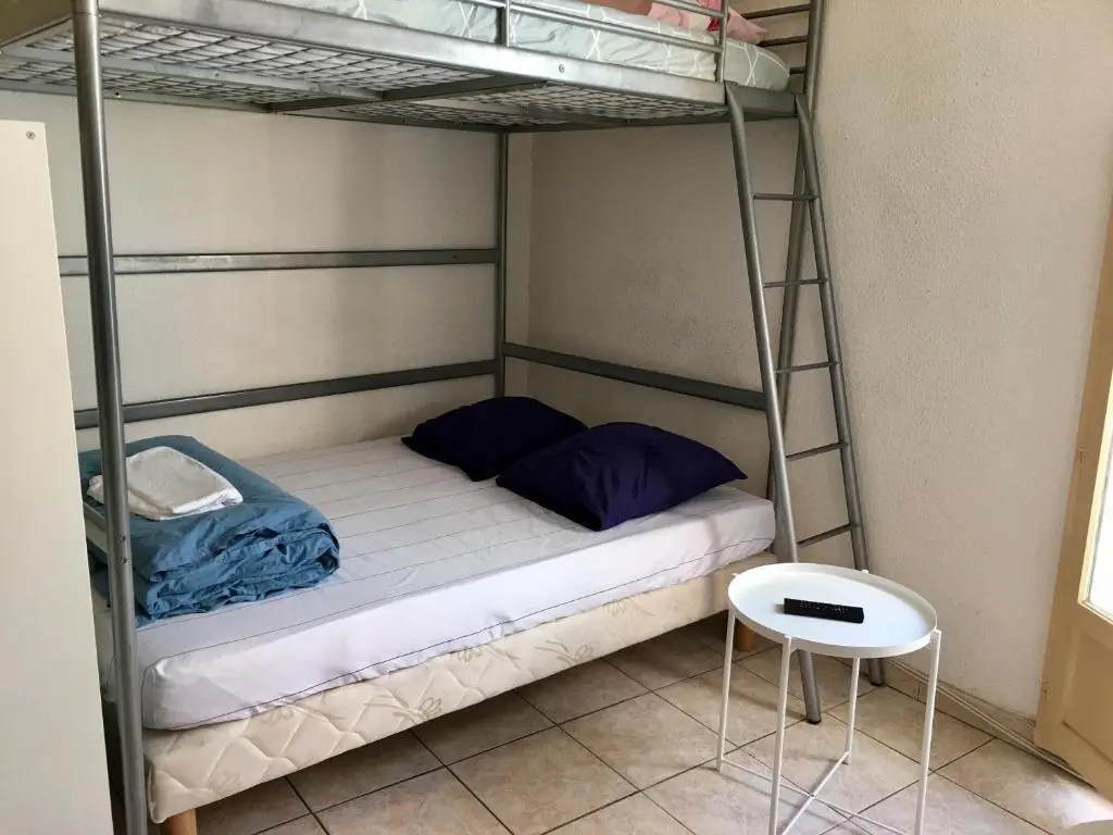 Voir la photo 1 — Studio Toulon les Halles