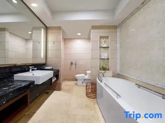 Двухместный номер Standard с видом на океан двуспальная кровать в Country Garden Silver Beach Hotel