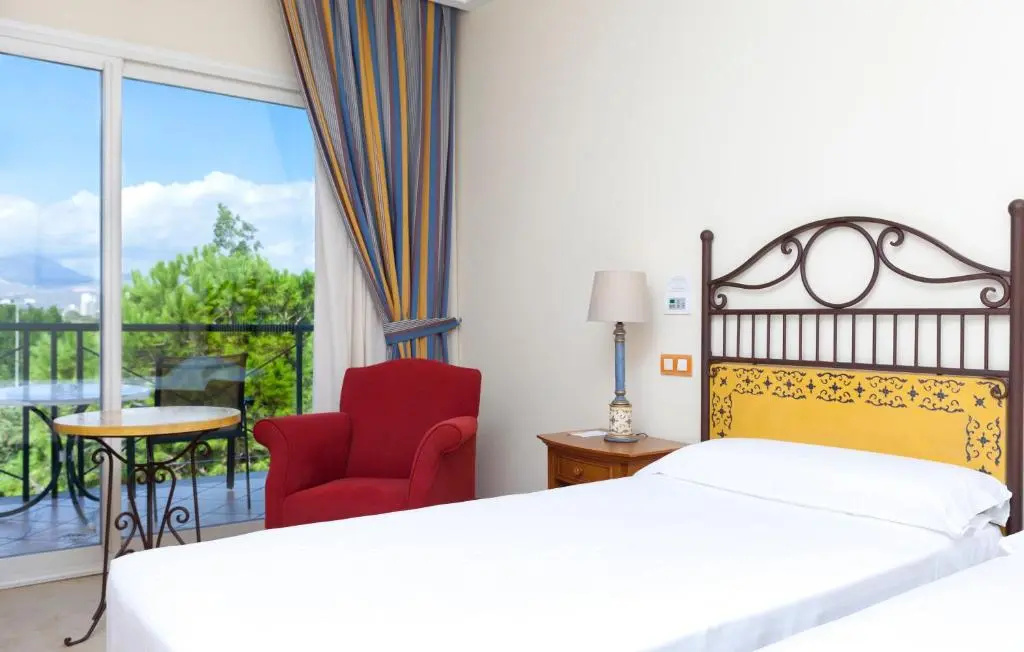 Alicante Golf Hotel  - Chambres