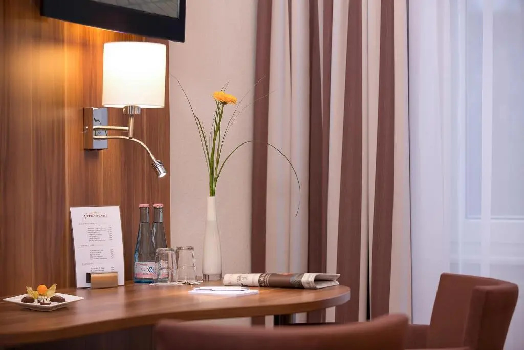 Gold Hotel - Chambres