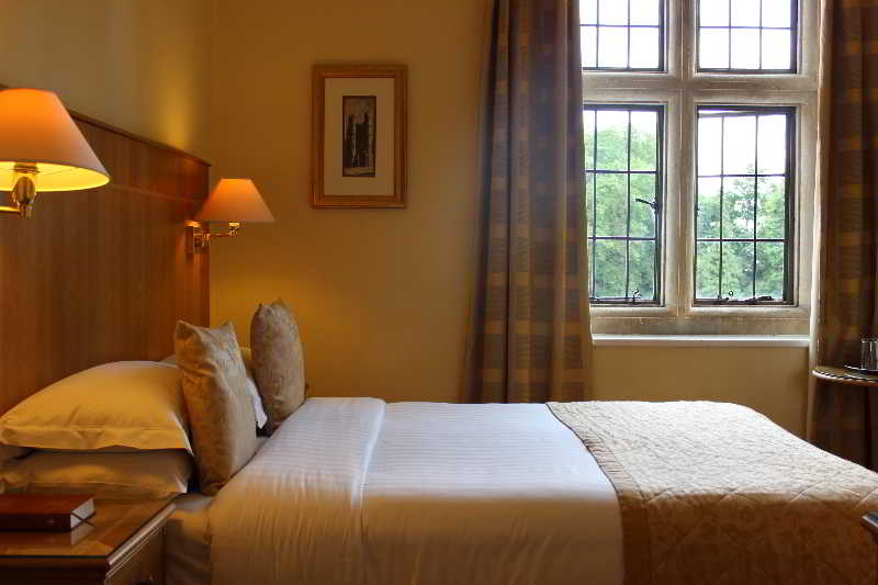 Savill Court - Général