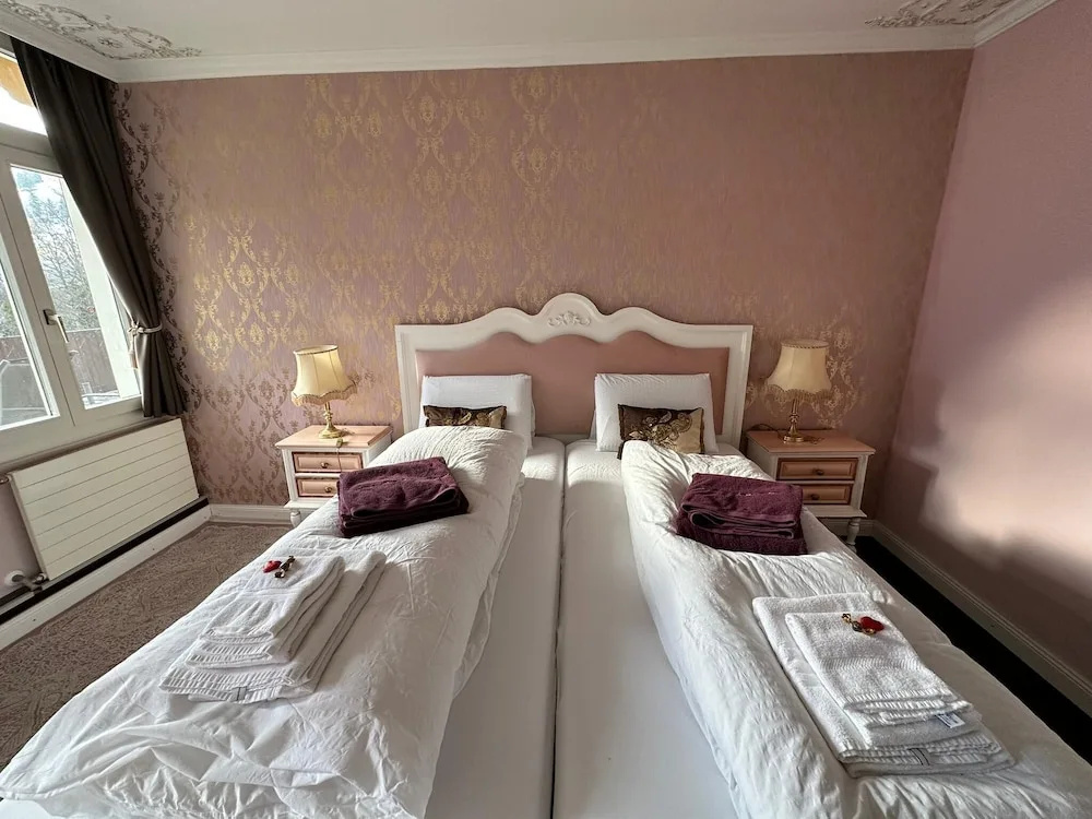 Deluxe room with balcony and with mountain view