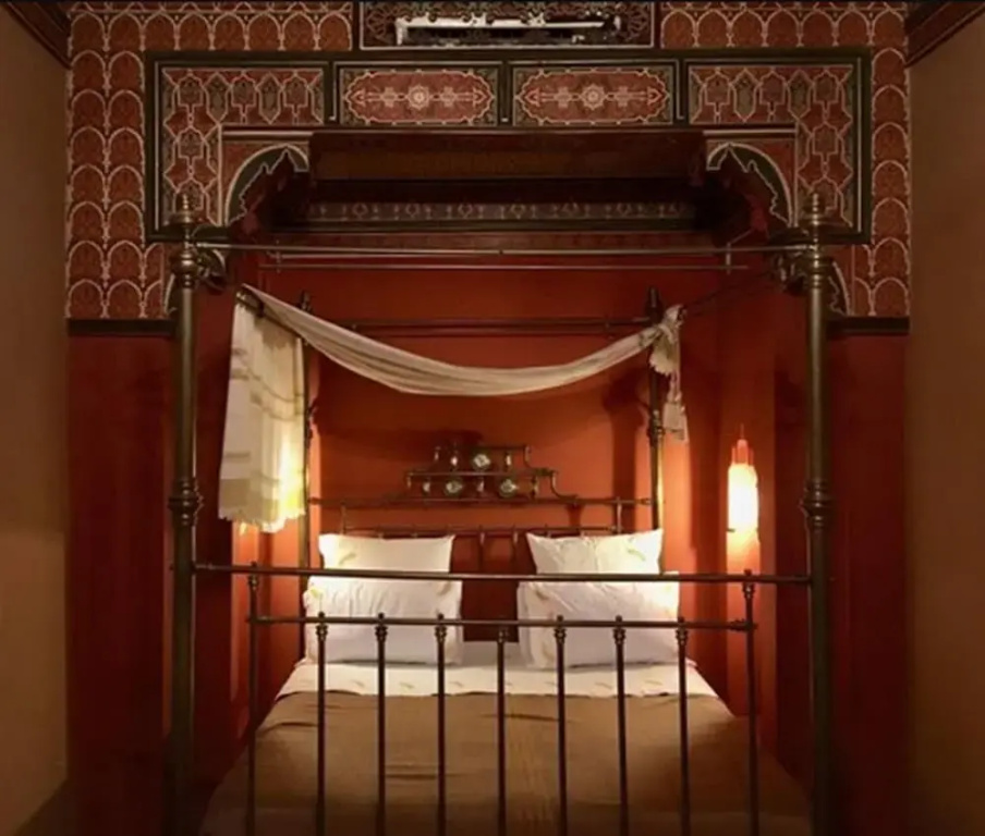 Standard Double Basement room (full double bed)