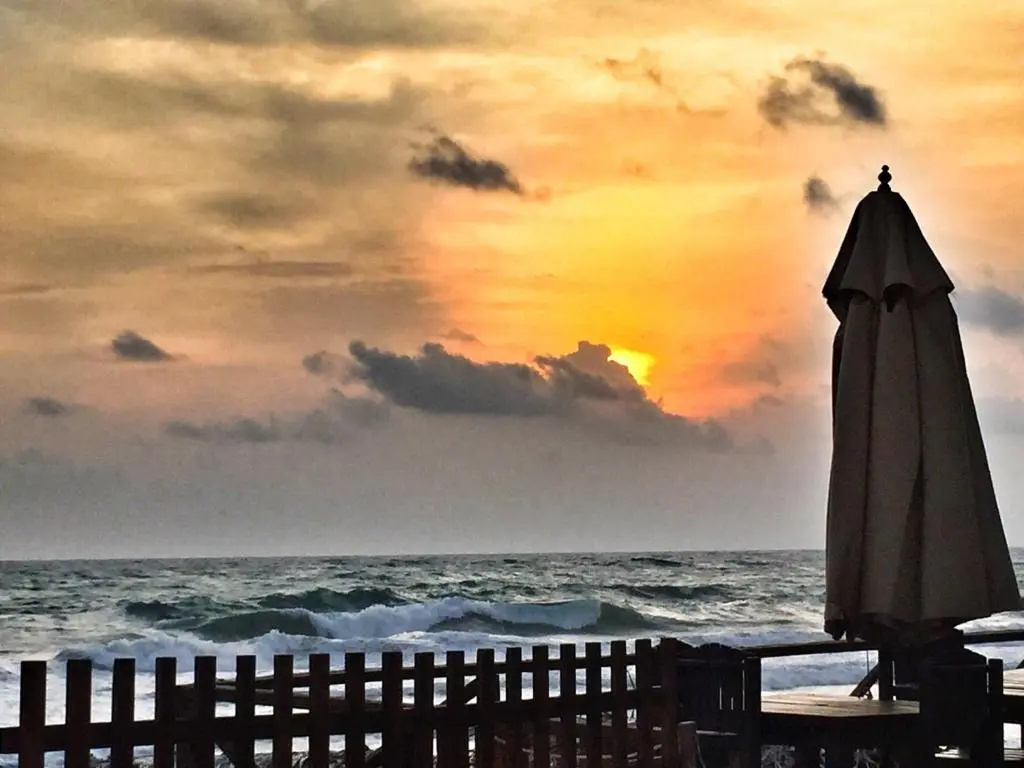 Sapphire Seas Beachfront Villas - Chambres
