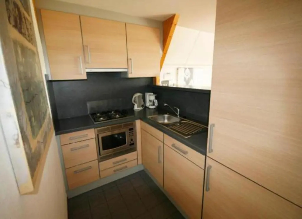 3 Bedrooms Bungalow