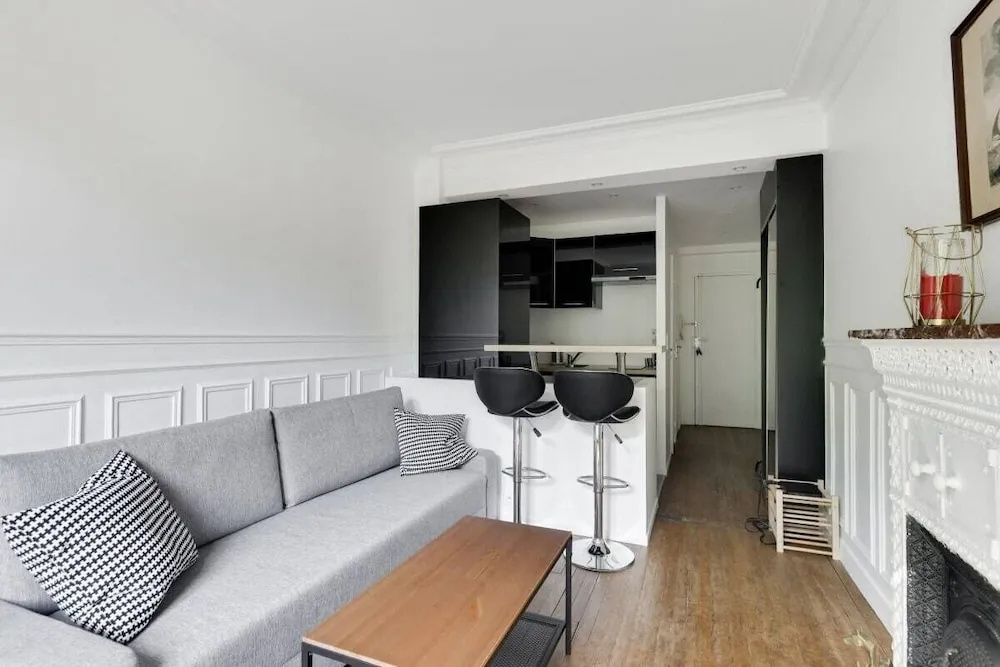 Modern Apartment nr Sacré Coeur for 6p - Général