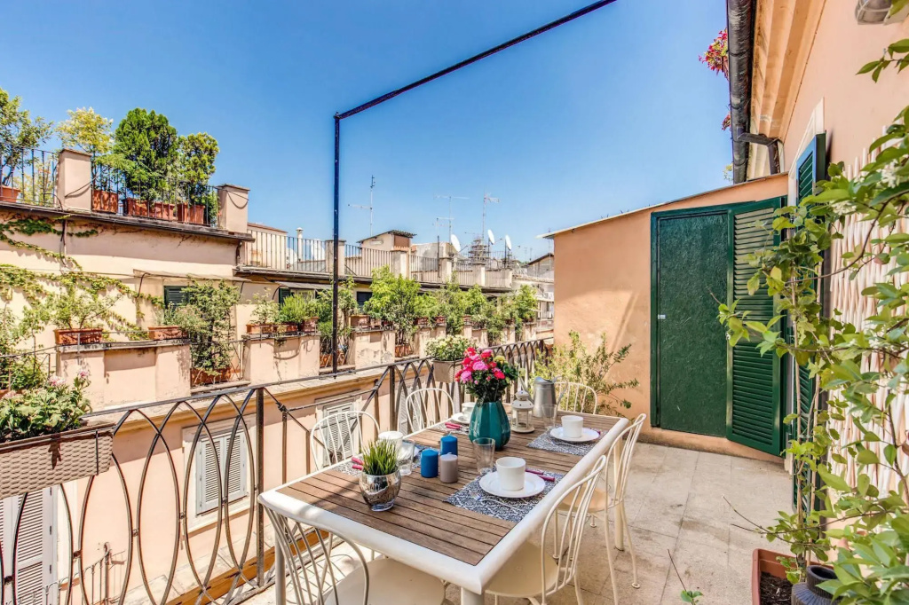 Spagna Glamour Life Penthouse