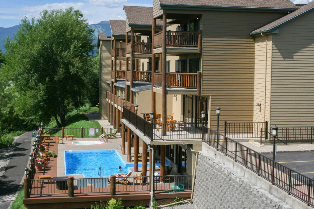 Balcony & Terrace