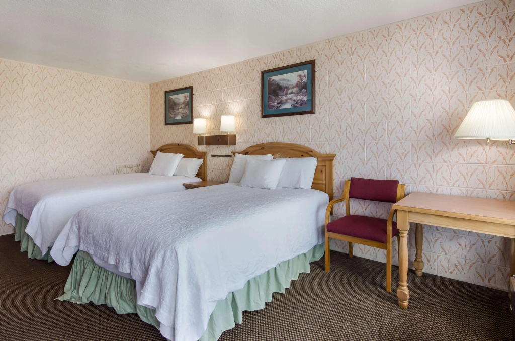 Americas Best Value Inn Wytheville — 5