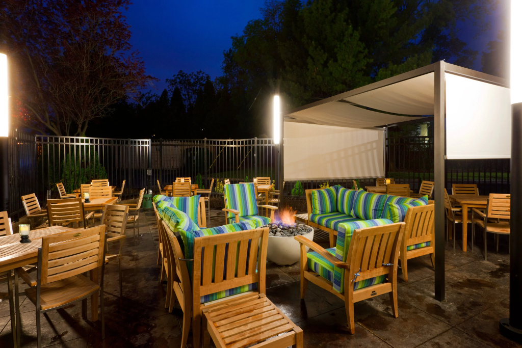 Holiday Inn Clark - Newark Area by IHG - Général