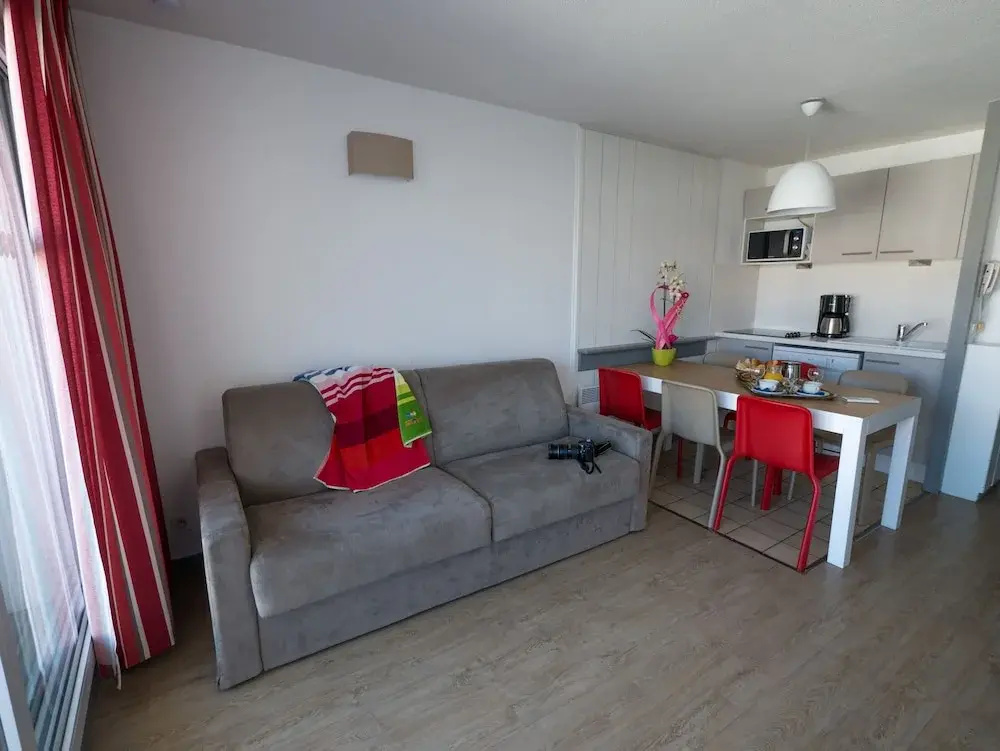 2 Bedrooms Standard Duplex room with pool view