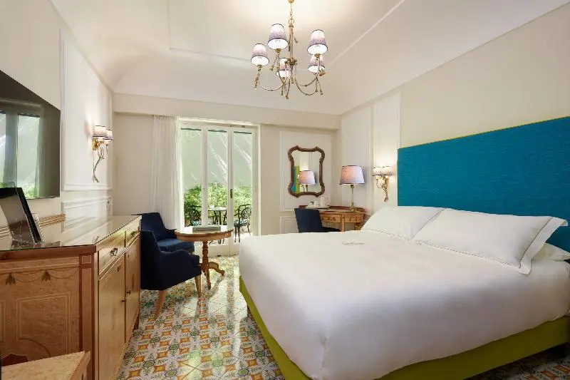 Grand Hotel Capodimonte - Chambres