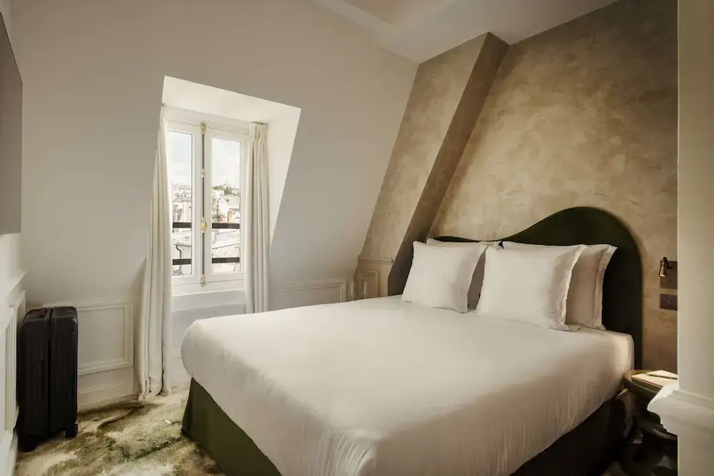 Standard Penthouse room