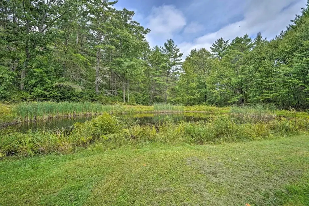Rustic Unadilla Cottage on 15 Acres w/ Pond!