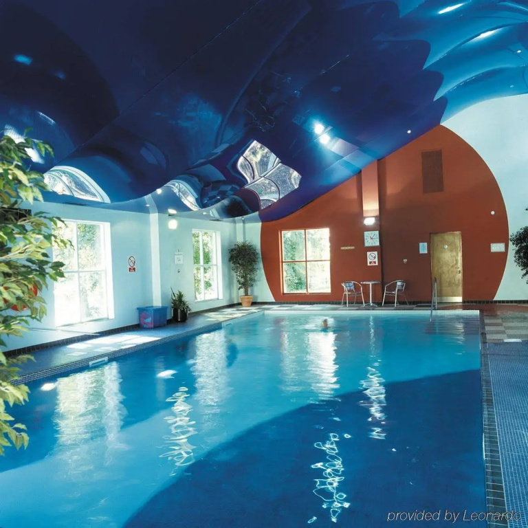 Ringwood Hall Hotel & Spa, BW Signature Collection - 2