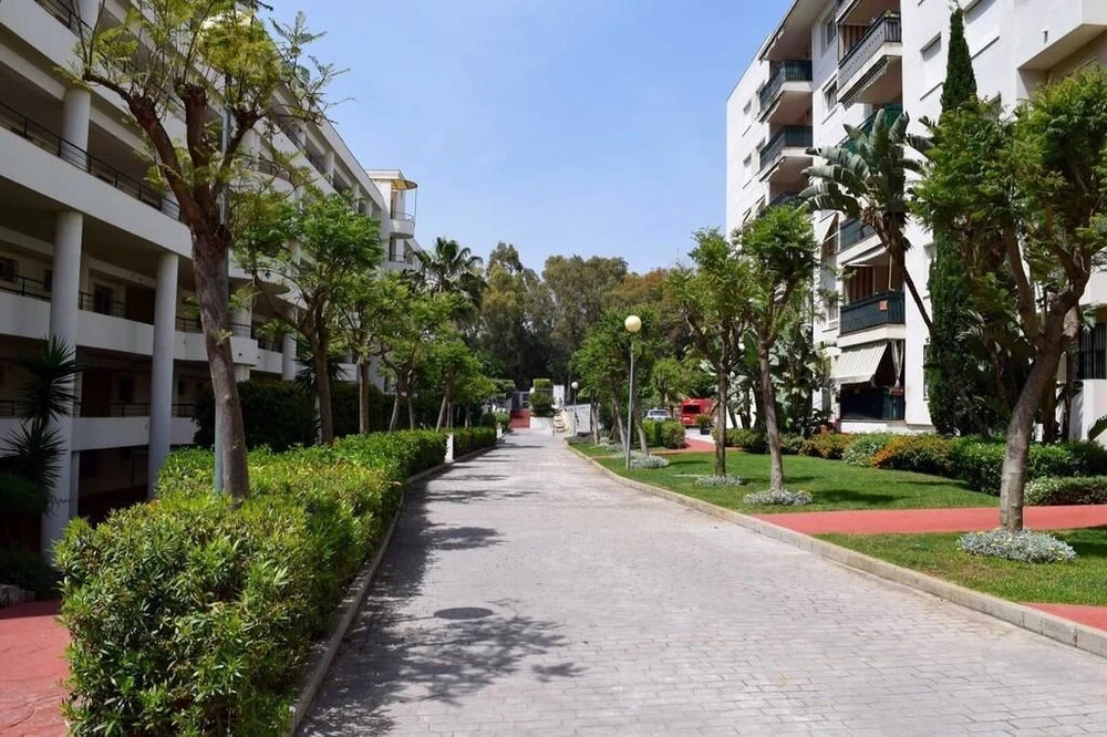 Apartamento en Marbella con vistas al golf