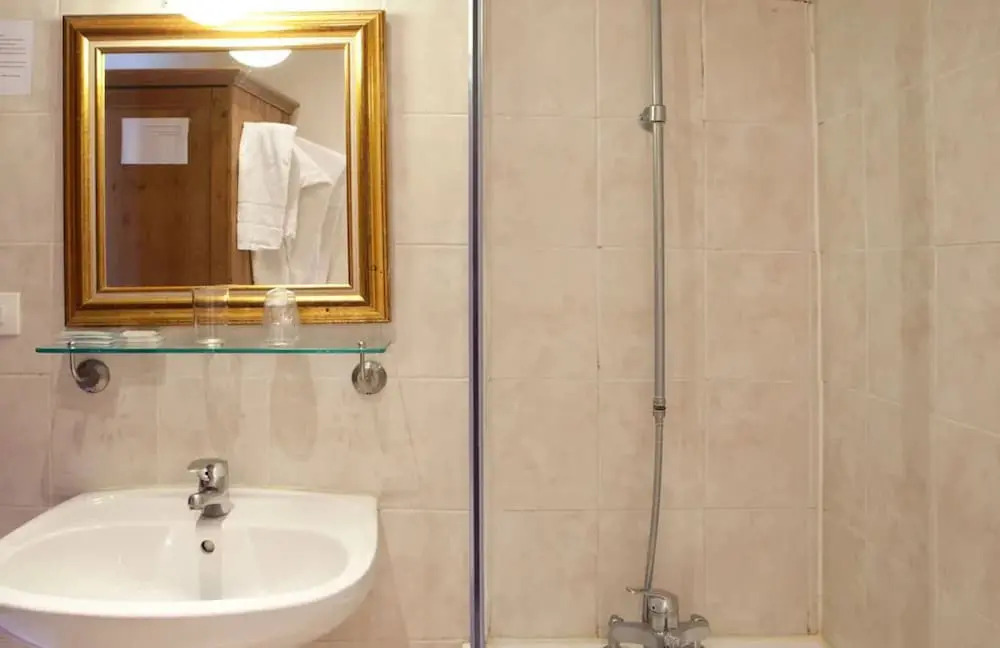 Четырёхместный номер Standard в Hôtel Esmeralda