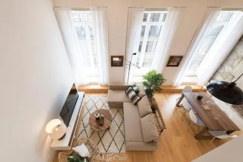 Bmyguest - Downtown Mezzanine Apartment