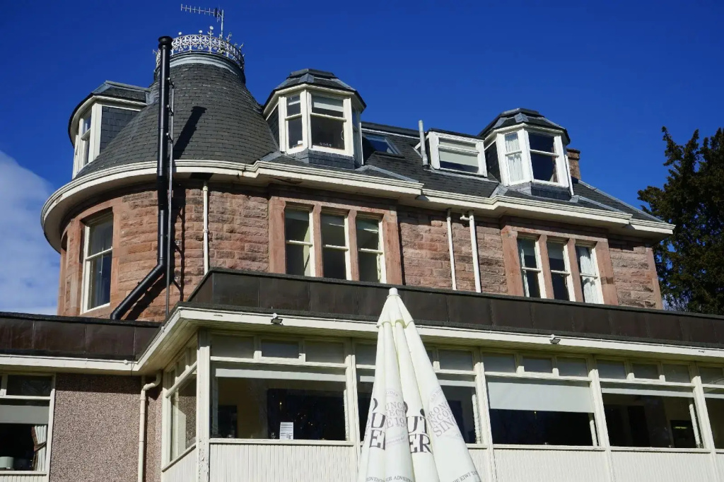 Hotel photo 12