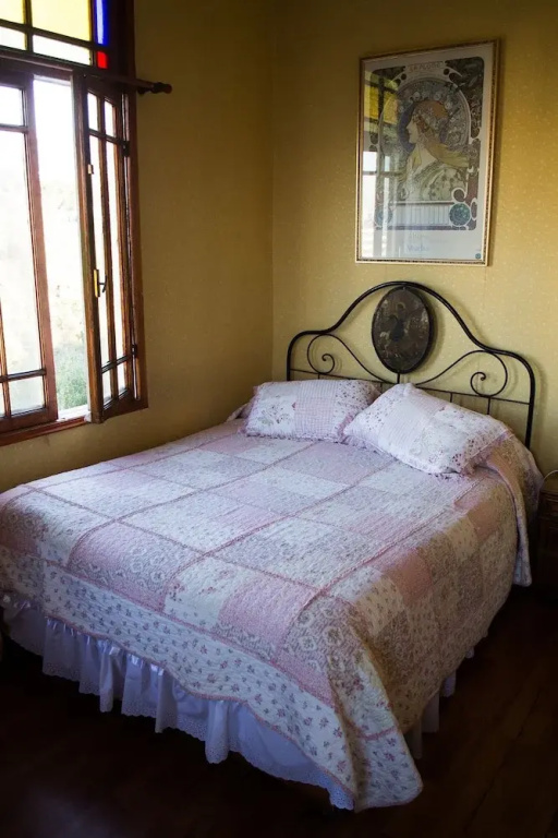 Standard Double room with balcony (full double bed)