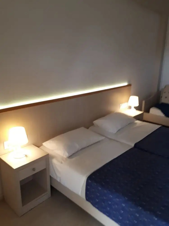 Economy Studio