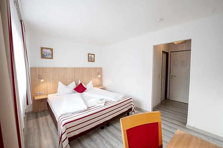 Standard room with balcony