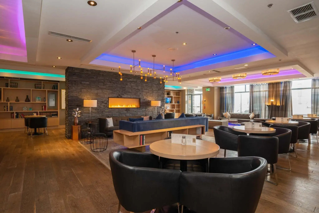 Sandman Signature Mississauga Hotel - фото 21